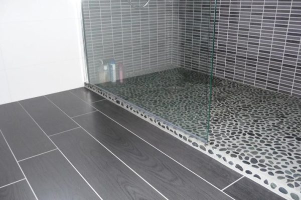 carrelage et faïence de douche italienne